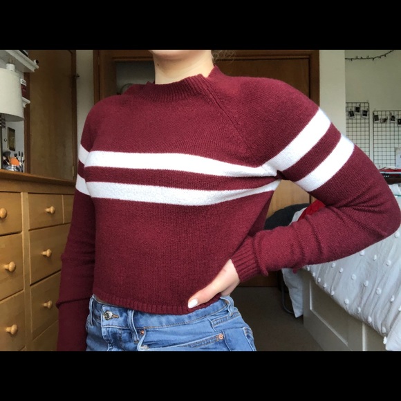 Crop Sweater - Picture 1 of 4